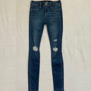 Hollister Low-Rise Ripped Blue Jean Legging